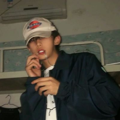 ins高级男生头像