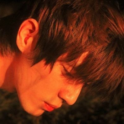 ins高级男生头像