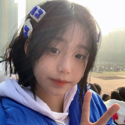 2025少女头像图片