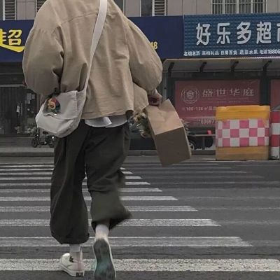 头像2025最新版的男生高清图片