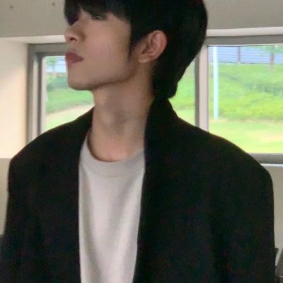 qq真人头像男生高清图片