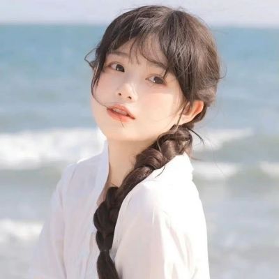 超火微信头像女