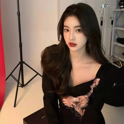 ins绝绝子女生头像