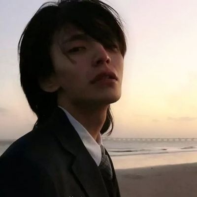 ins高级男生头像