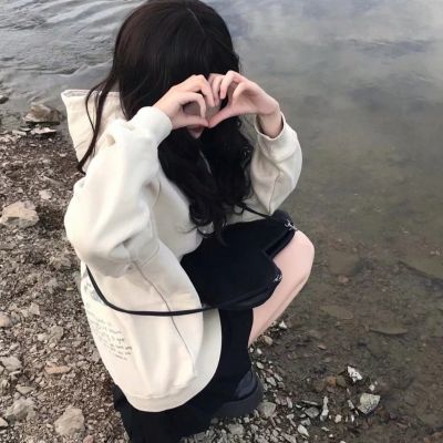 超火微信头像女