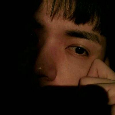 高级感优质男生露脸头像