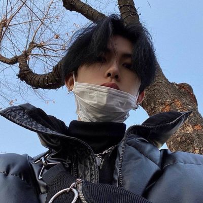 高冷男头真人小众