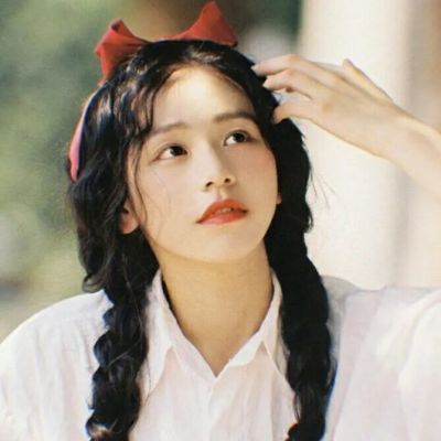 高级优质小众ins风女生头像