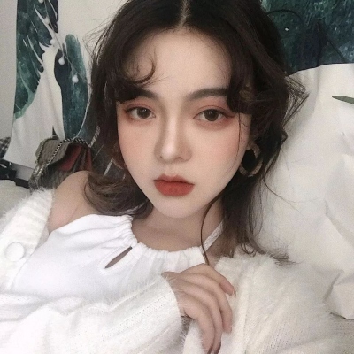 最火潮流头像2025女生图片