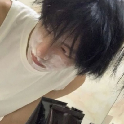 ins暖系男头像