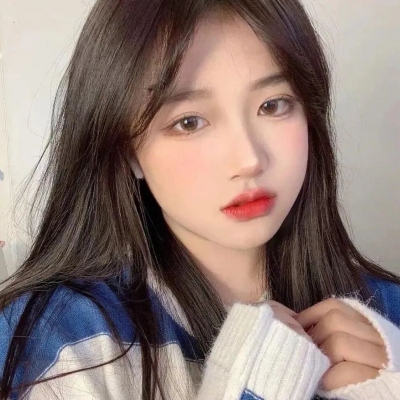 最火潮流头像2025女生图片