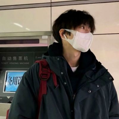 2025最火头像男生真人高清图片