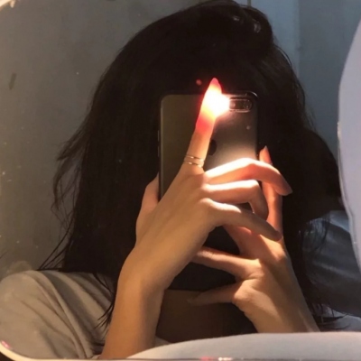 时髦女生头像
