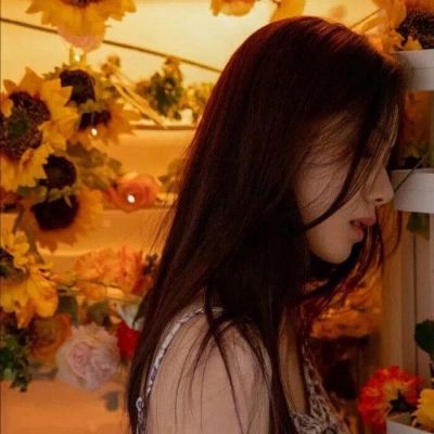 头像女温柔干净清新
