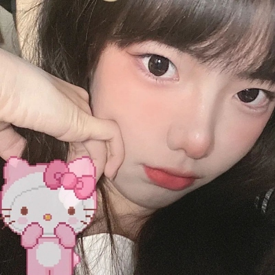 女生头像最火2025精选图片