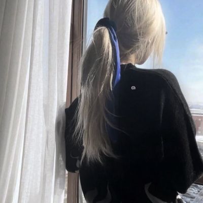 女生头像ins高级质感唯美真人图片