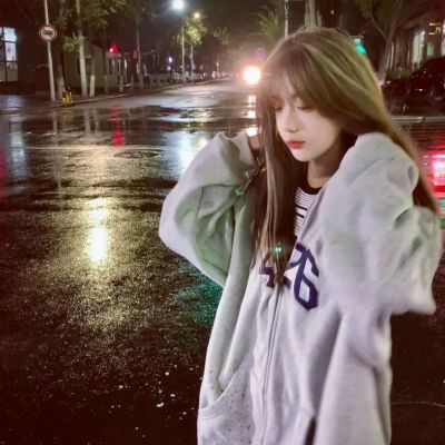 qq头像女生干净温柔真人优质图片