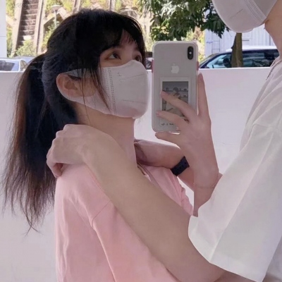 情侣头像自拍戴口罩