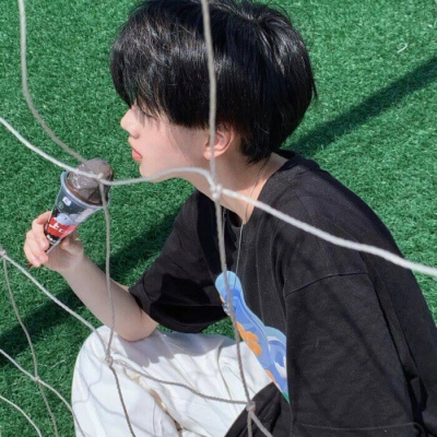 2025优质真人男头图片