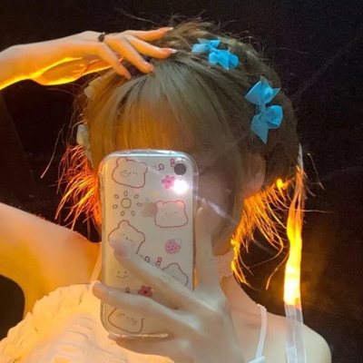 清纯温柔女生头像2025图片