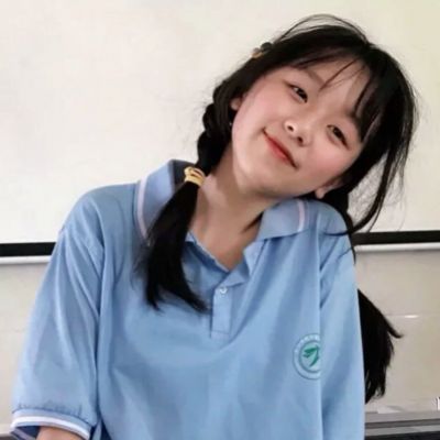 头像女温柔干净清新