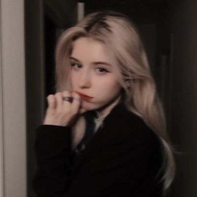 漂亮女孩吸引人的头像图片