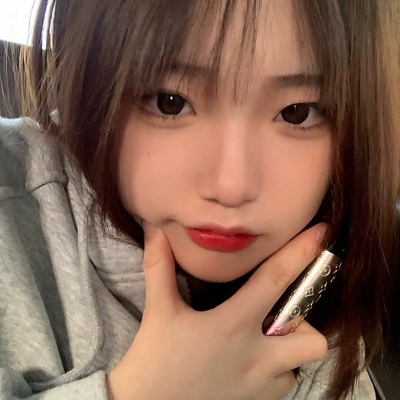 女生微信头像2025年最火好看图片