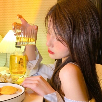 小众温柔女生真人头像图片