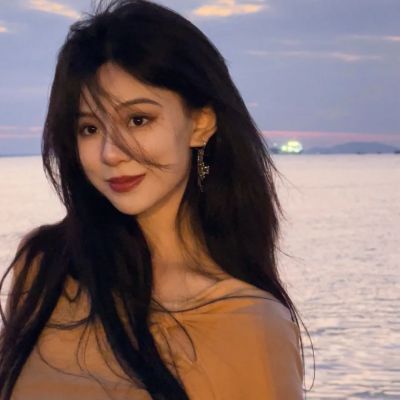 2025流行好看女生头像图片
