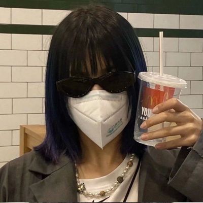 情侣头像真人一左一右