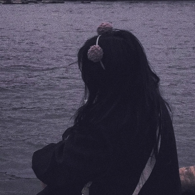 网图女生头像丧