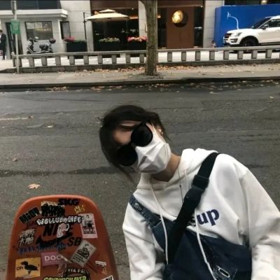 2025年QQ图像女生