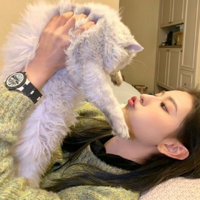阳光乐观可爱女生头像