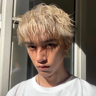 优质男生头像高清真人图片
