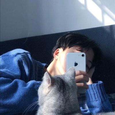 撸猫男生头像真人高清帅气图片