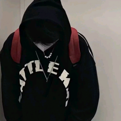 男生好看的头像真人emo高清图片