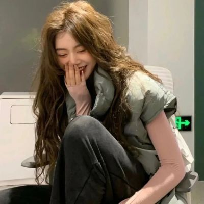 高级气质微信头像真人女生高清图片