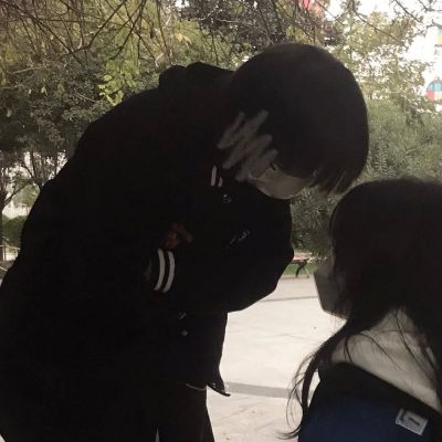 QQ好看真人情侣头像图片