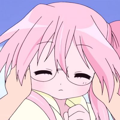 粉红色戴眼镜的女生头像动漫可爱漂亮图片