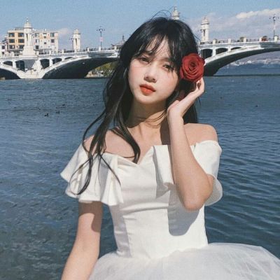 唯美花朵氛围系列女生头像图片
