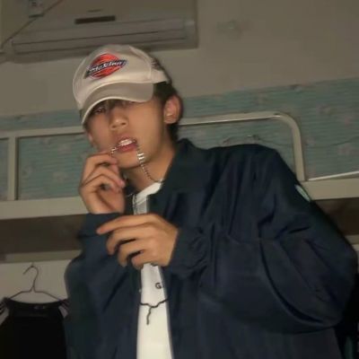 2025新款头像男生真人高清图片