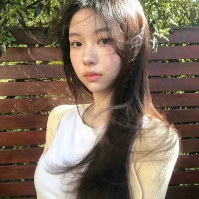 2025微信头像女生真人高清图片