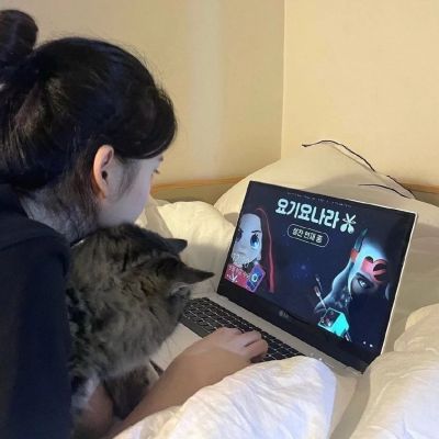 原宿风真人女头无水印优质高清图片