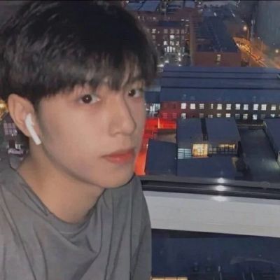 超火超帅男生头像图片