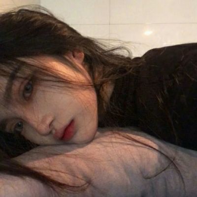 2025单身女生头像真人高清图片