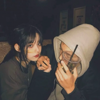 冷门小众很独特的情侣头像一左一右图片