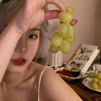 2025单身女生头像真人高清图片
