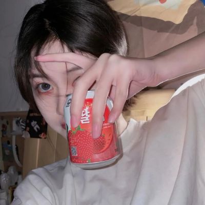 搞笑真人头像女生搞怪可爱稀有小众图片