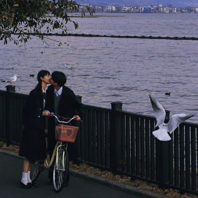 成熟甜蜜浪漫真人一对两张情侣头像图片