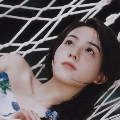 图像女生头像2025真人个性高清好看